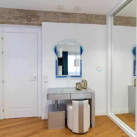 Apartamento Luxe Lobo * Gijon